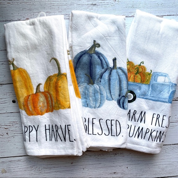 Other - Set of 6 Rae Dunn fall kitchen towels